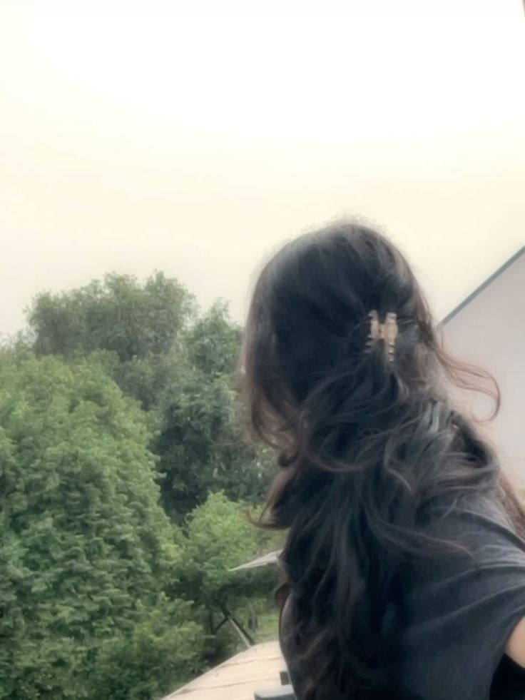 Instagram dp for girls with cap