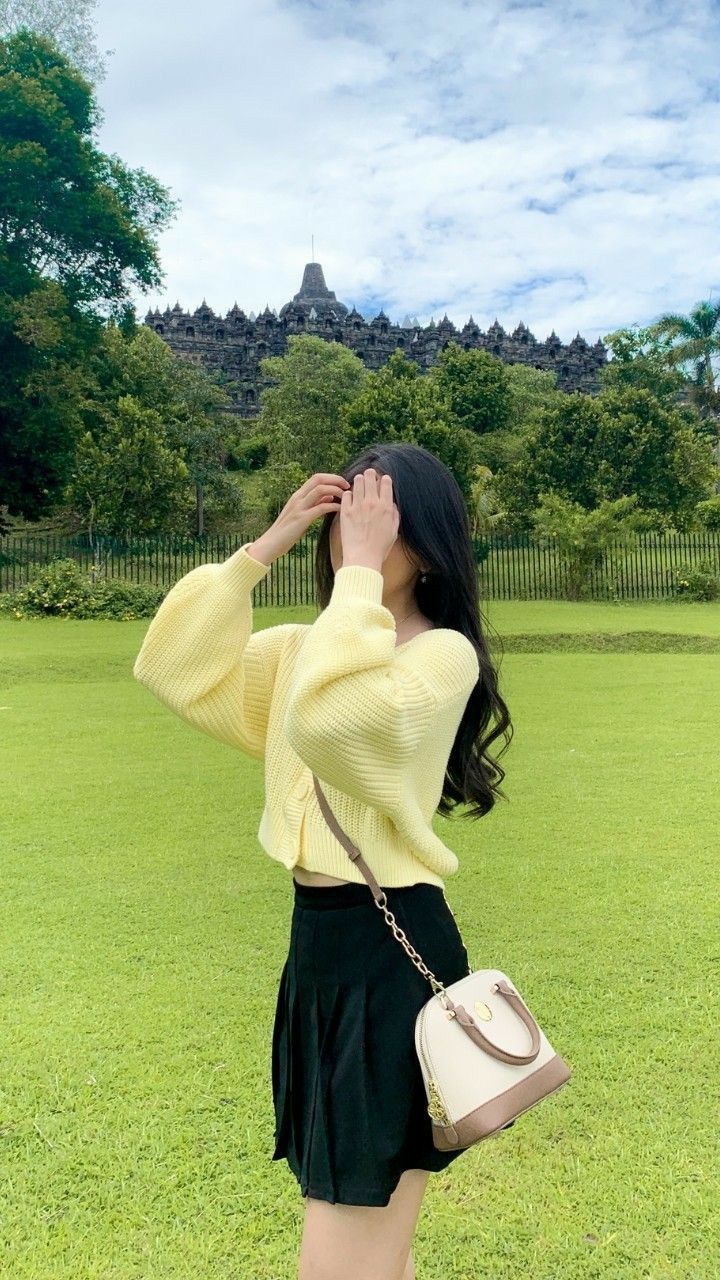 Korean girl dp fashion style