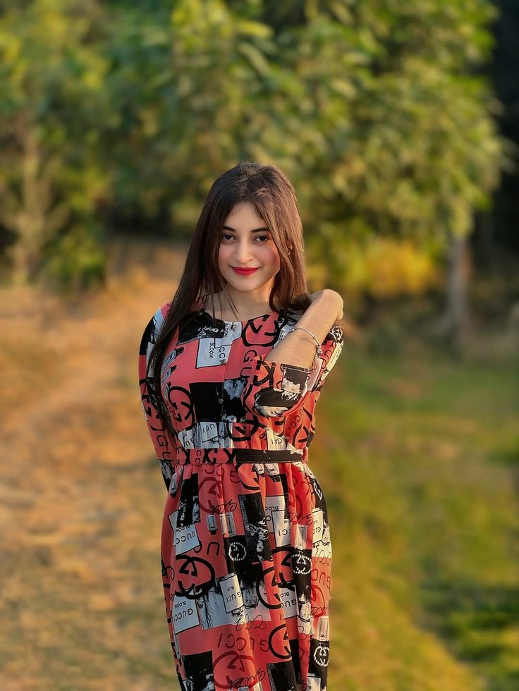 bengali real girl pic