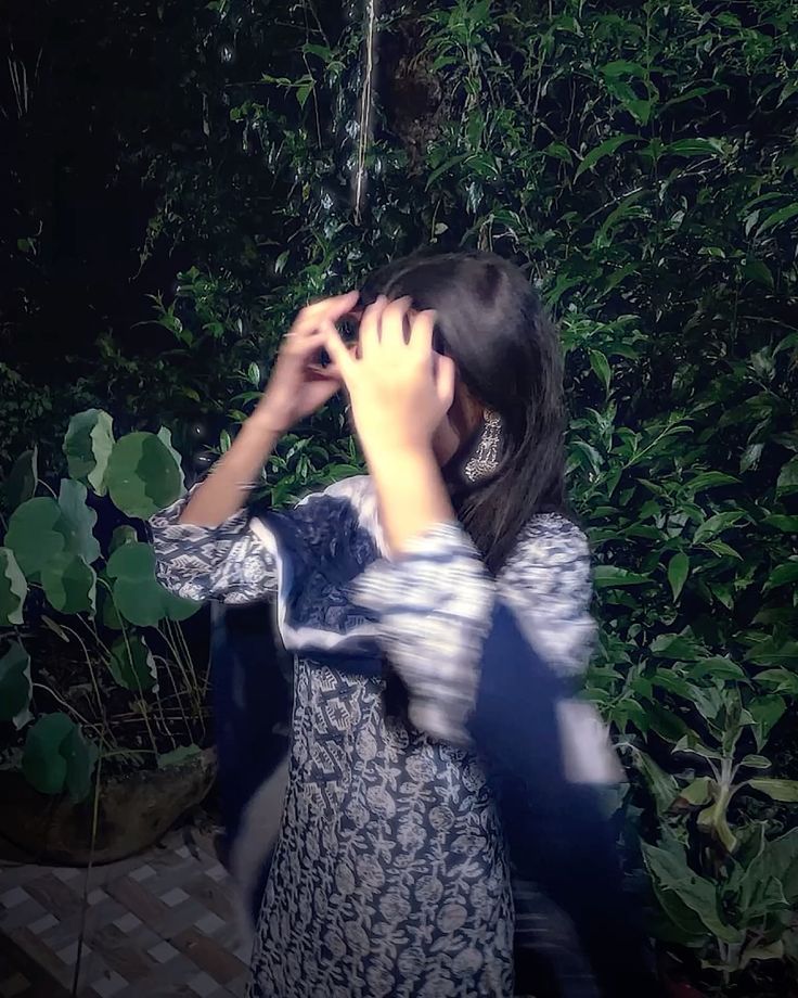 blur girl dp for instagram