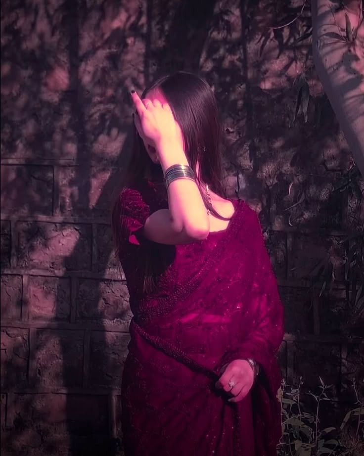 blur girl dp natural look