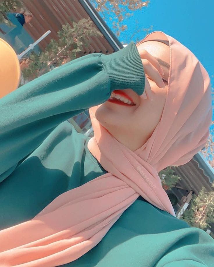classy hijab girl dp