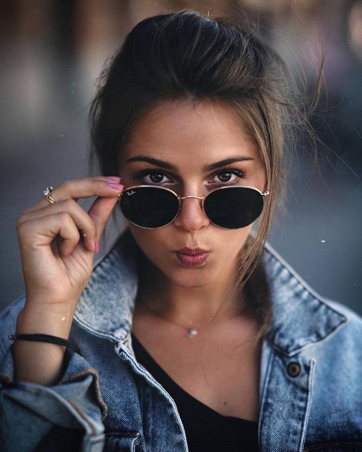cool attitude girl dp stylish look