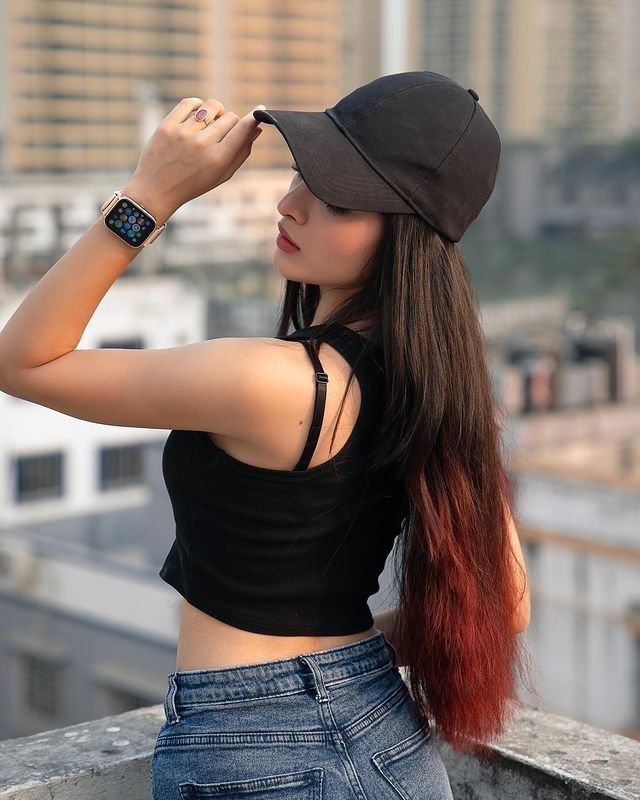 hd killer attitude girl dp stylish