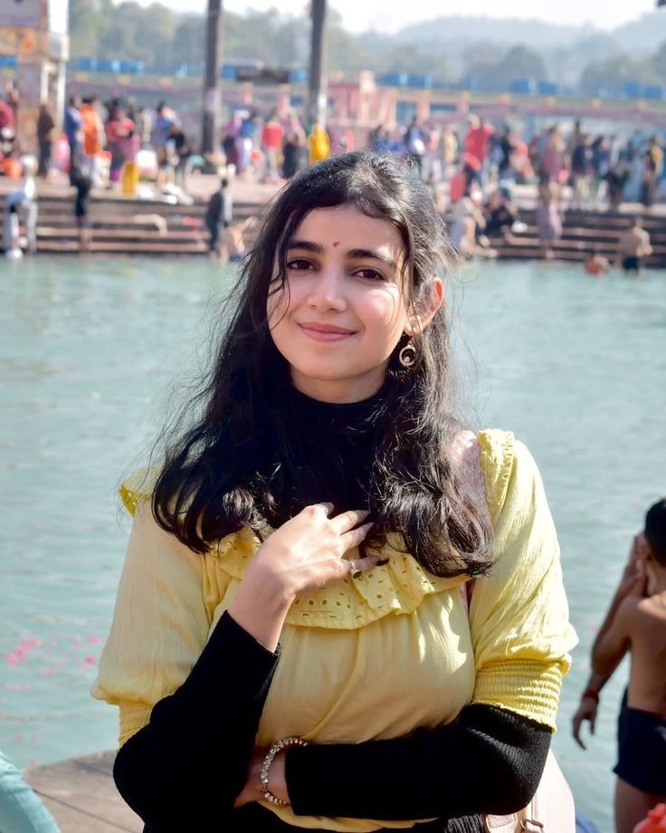 indian girl dp whatsapp hd