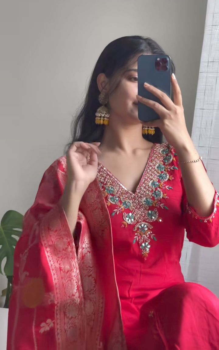 indian girl photo download for instagram