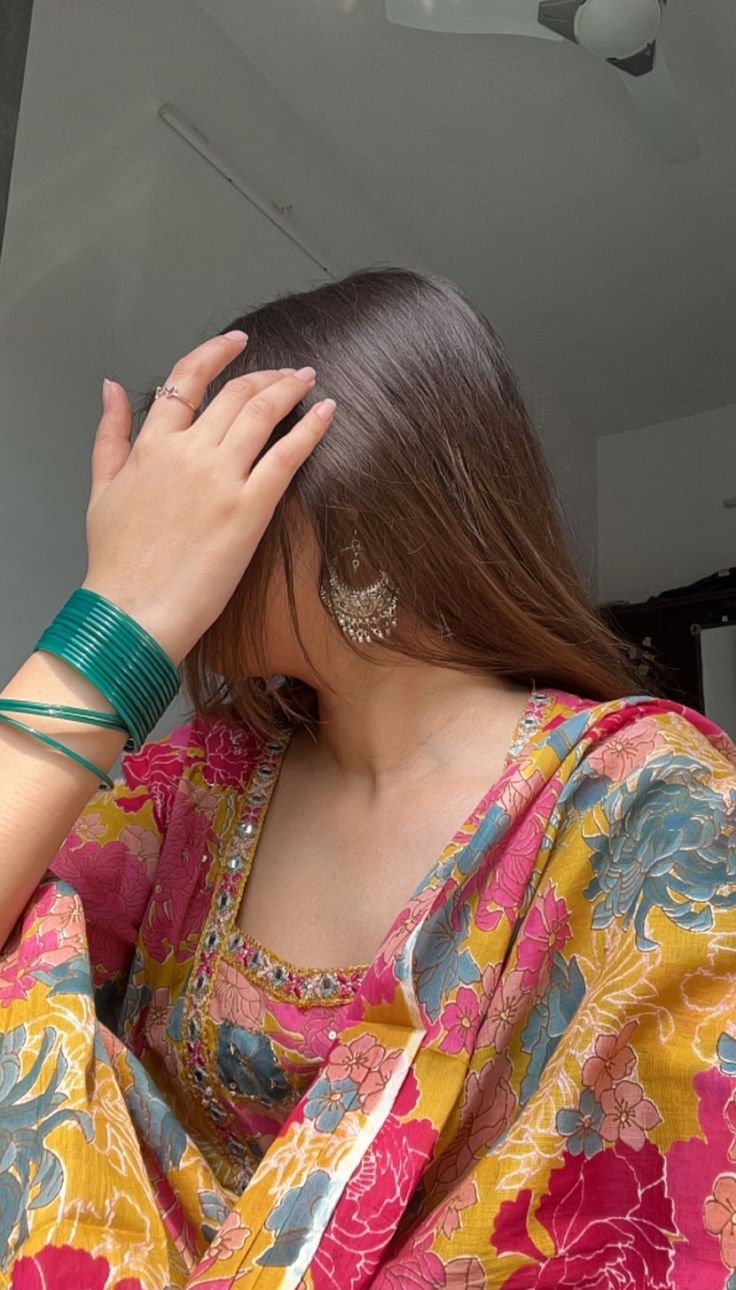 indian girl pics for whatsapp dp