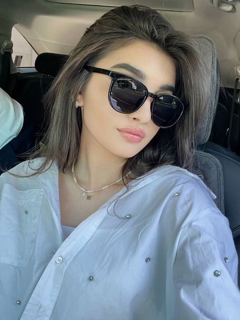 killer attitude dp girl stylish look