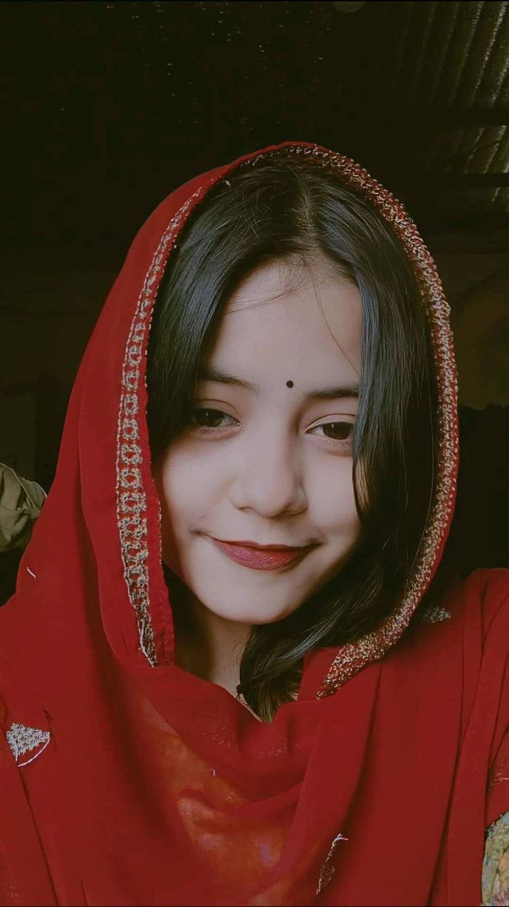 real girl pic without makeup