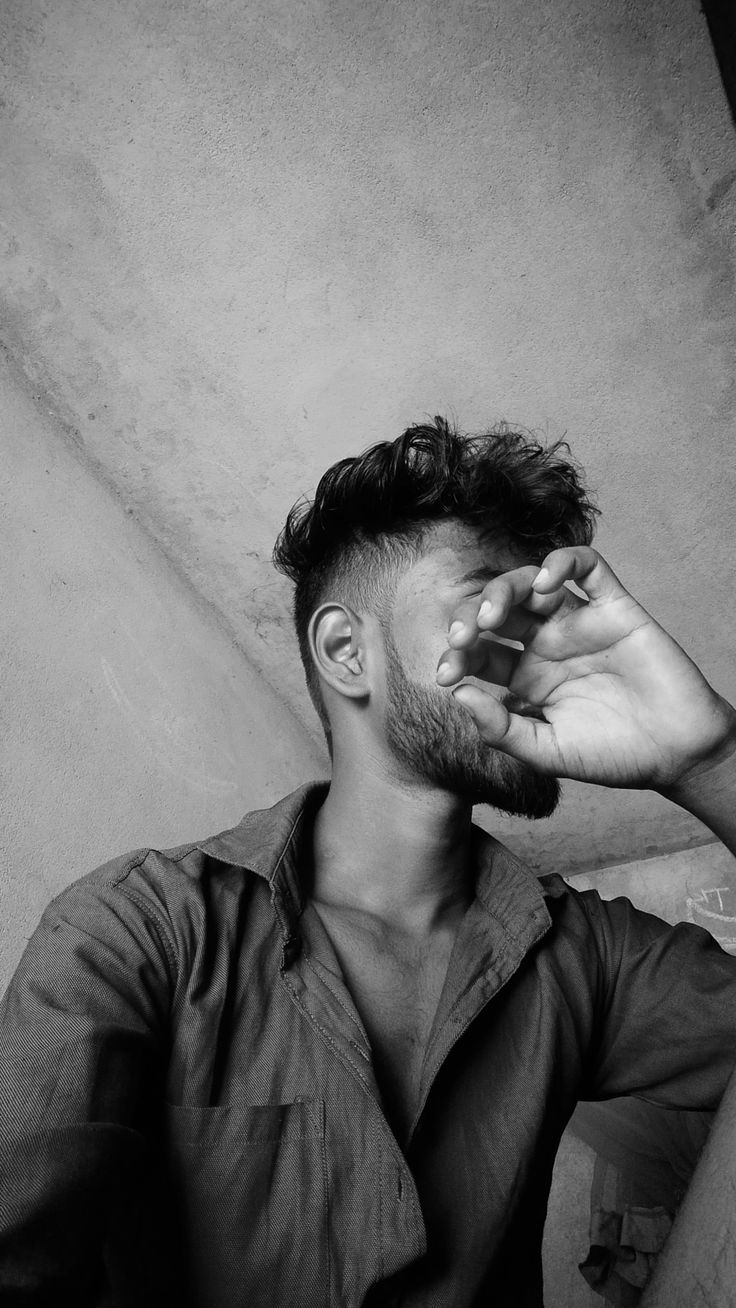 sad boy dp in rain